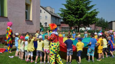 Wesoła zabawa przedszkolaków w Bukowcu 2018