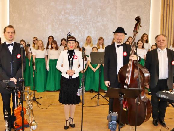 Święto Niepodległości w gminie Bukowiec. Była uroczysta msza święta i piękny koncert