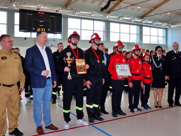Młodzieżowe drużyny pożarnicze rywalizowały w Bukowcu. Fotorelacja z wydarzenia