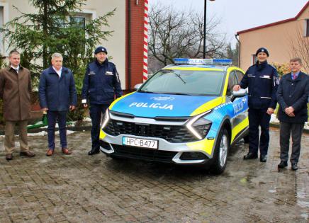 Radiowóz dla Posterunku Policji w Bukowcu