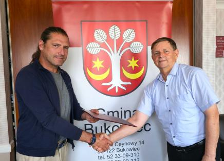 Będzie kolejna nowa droga w gminie Bukowiec. Wójt podpisał umowę z wykonawcą