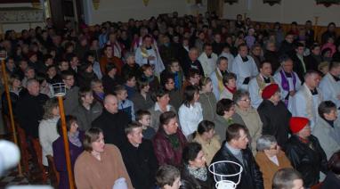 Konsekracja ołtarza w kościele p.w. św. Bartłomieja w Polskich Łąkach 2011