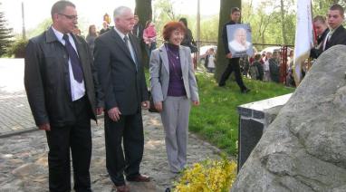 Uczczenie beatyfikacji Jana Pawła II - Parafia Polskie Łąki