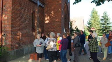 Poświęcenie krzyża wigilijnego 2013 - Parafia Polskie Łąki