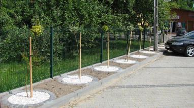 Przebudowa chodnika „deptaka” oraz odnowienie placu parkingowego przy ul. Dr Ceynowy w Bukowcu 2014