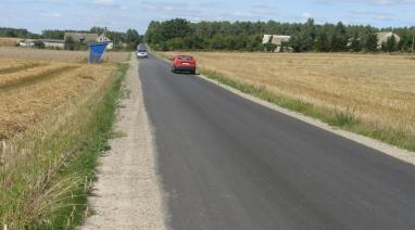 Zakończył się remont drogi z Korytowa do Tuszynek 2009