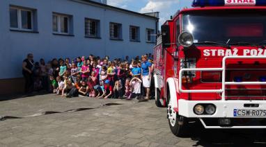 Ćwiczenia strażaków OSP w szkole w Bukowcu 2016