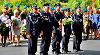 Pamiętamy o bohaterach. Obchody walk 16. Pułku Ułanów Wielkopolskich pod Bukowcem 2021