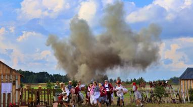 Pamiętamy o bohaterach. Obchody walk 16. Pułku Ułanów Wielkopolskich pod Bukowcem 2021