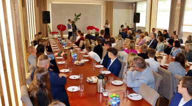 Wyróżnienia dla najlepszych uczniów. Samorząd z Bukowca nagrodził prymusów 2025