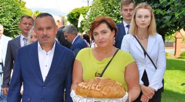 Podziękowanie za tegoroczne plony. Fotorelacja z dożynek w Bukowcu 2025
