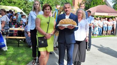 Podziękowanie za tegoroczne plony. Fotorelacja z dożynek w Bukowcu 2025