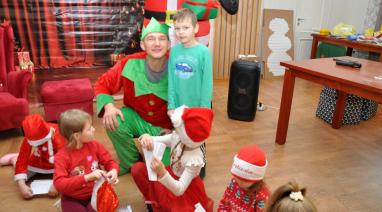 Mikołajki i kiermasz bożonarodzeniowy 2025