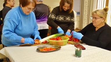 Było naprawdę smacznie. Warsztaty kulinarne w klubie seniora w Bukowcu 2026
