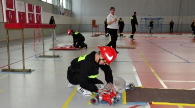 Młodzieżowe drużyny pożarnicze rywalizowały w Bukowcu. Fotorelacja z wydarzenia 2026