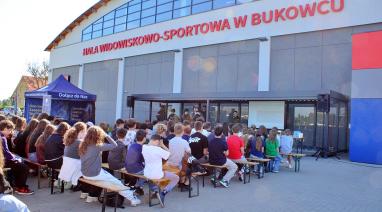 Żołnierze Wojska Polskiego w Bukowcu. Mundurowi przeprowadzili pokazowe zajęcia dla uczniów 2026