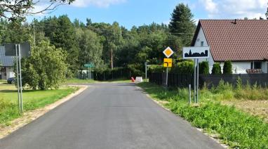 Prawie 6 kilometrów nowego asfaltu na drogach powiatowych w gminie Bukowiec
