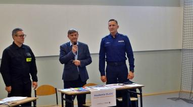 Akademia Ochrony Ludności i Obrony Cywilnej w Bukowcu. Informujemy, jak zadbać o bezpieczeństwo 2026